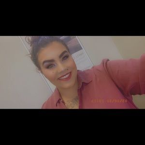 Meet your Posher, Jessica